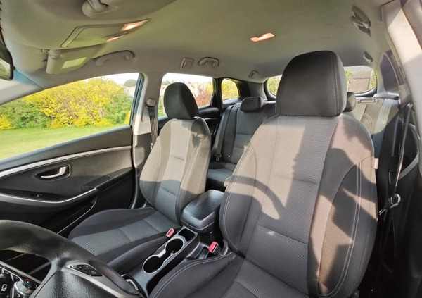 Hyundai I30 cena 39500 przebieg: 181674, rok produkcji 2017 z Wronki małe 211